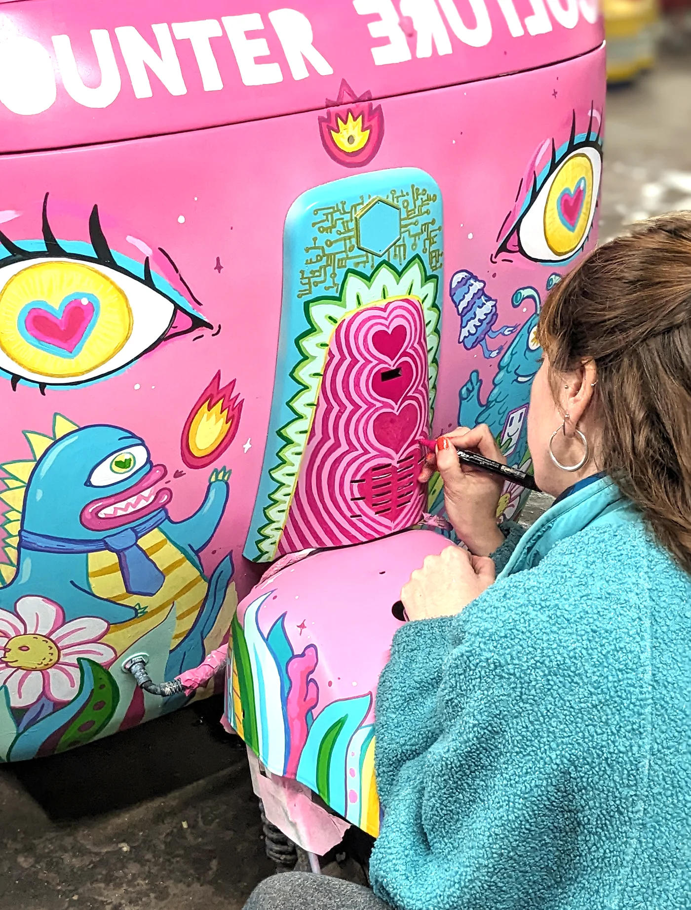 marta painting tuktuk web 1